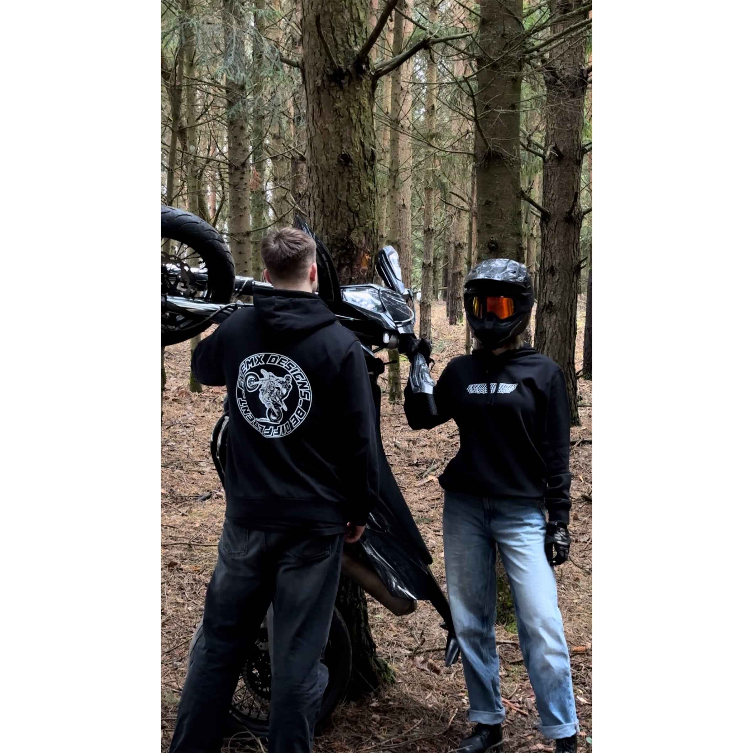 EveMX Hoodie Circle Logo